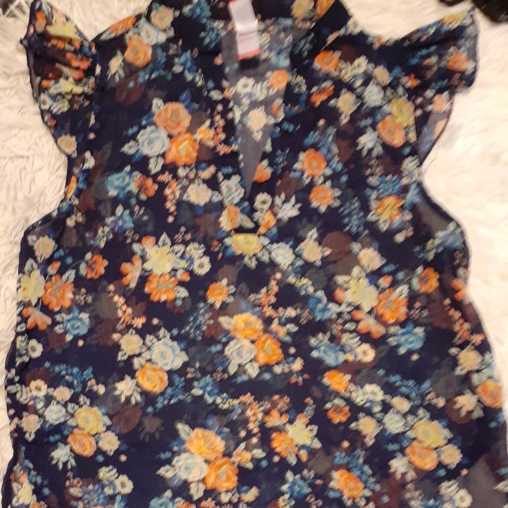 Flowy Sheer floral Top